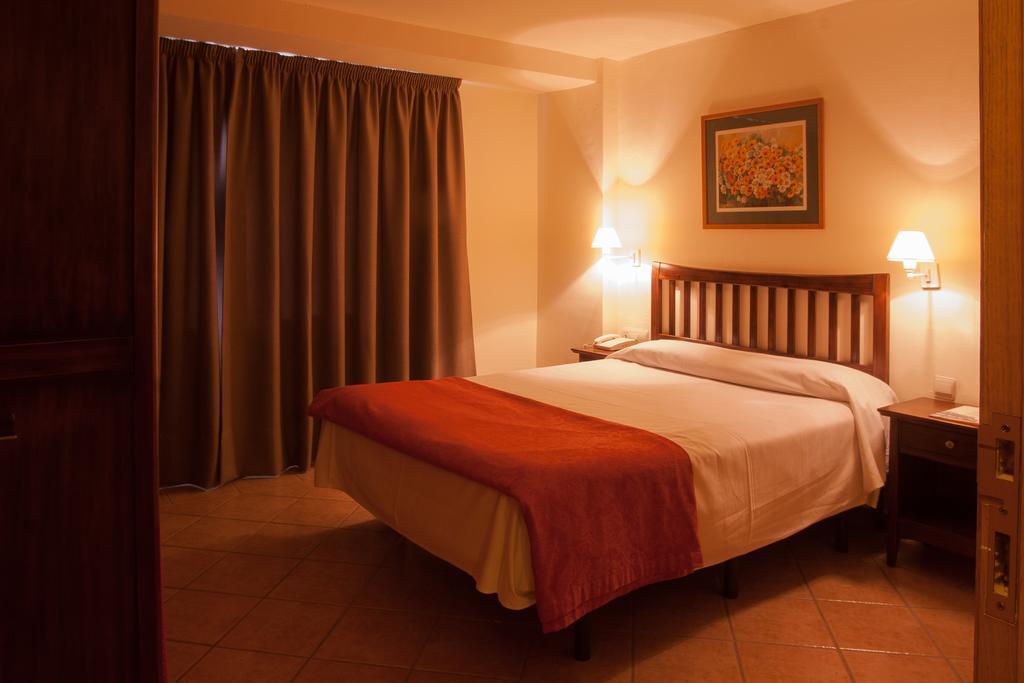 Hotel Telecabina Sierra Nevada Eksteriør billede